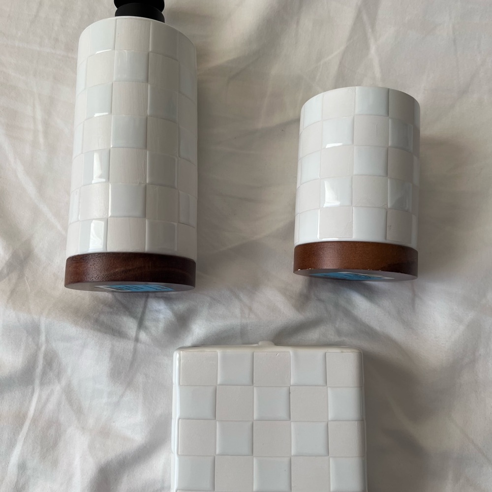 White Ceramic Bathroom Set with Wood Accents